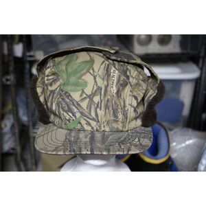 Realtree Insulated 3M Camo Hat Size X-Large (Pre-Owned)